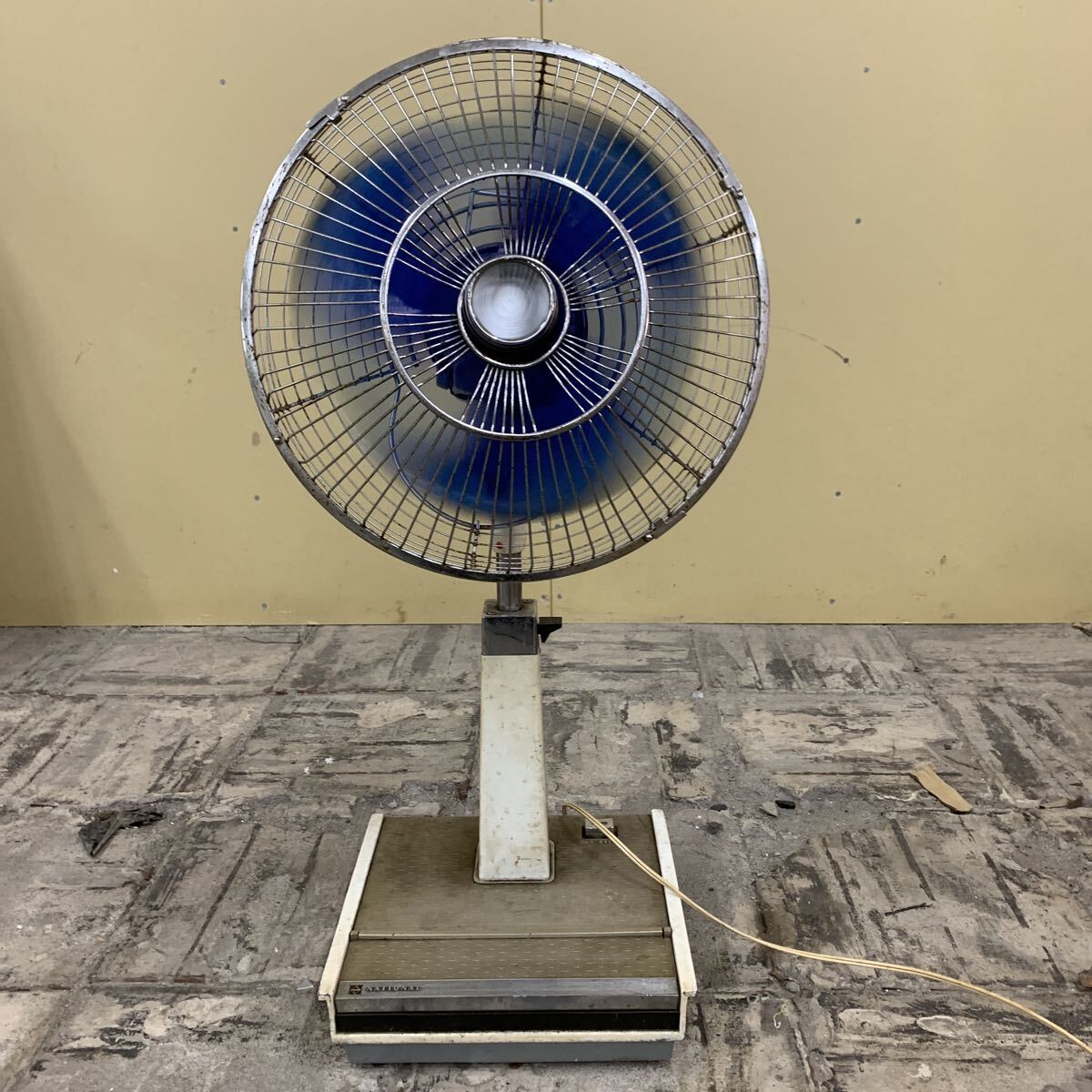 Yahoo!オークション -「昭和レトロ扇風機ナショナル」の落札相場・落札価格