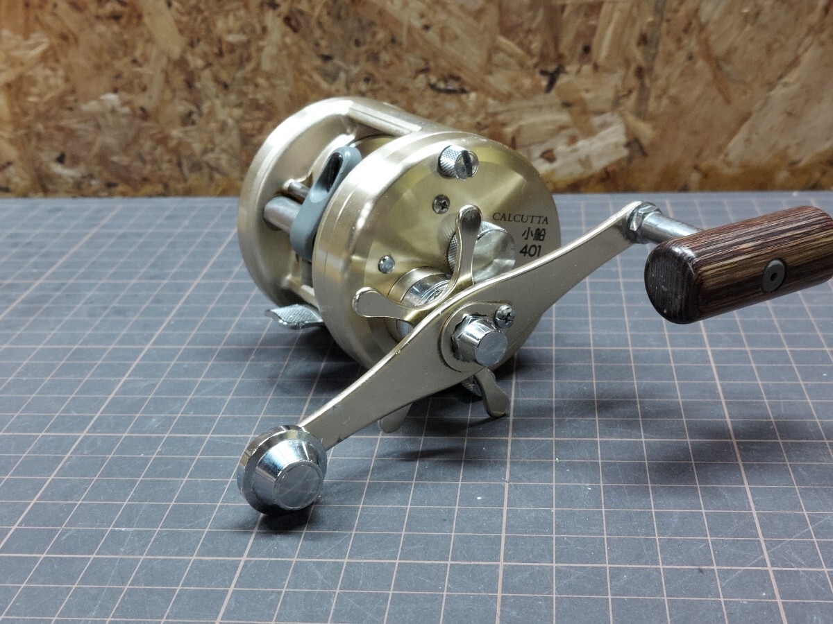 Yahoo!オークション - 「シマノ カルカッタ 401」の落札相場・落札価格