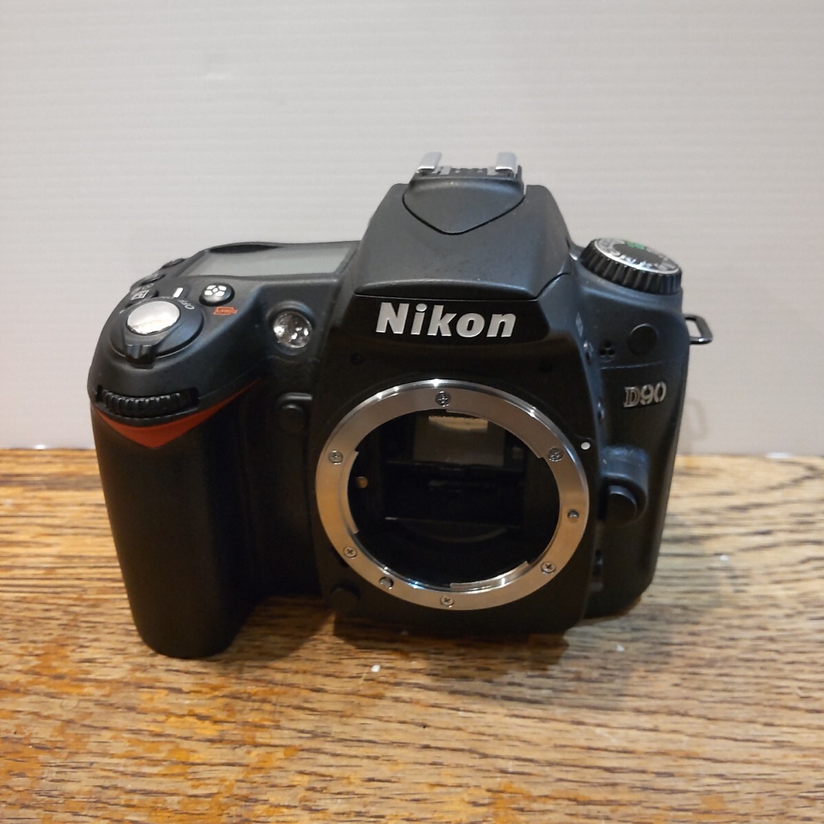 Yahoo!オークション -「nikon d90 ボディ」の落札相場・落札価格