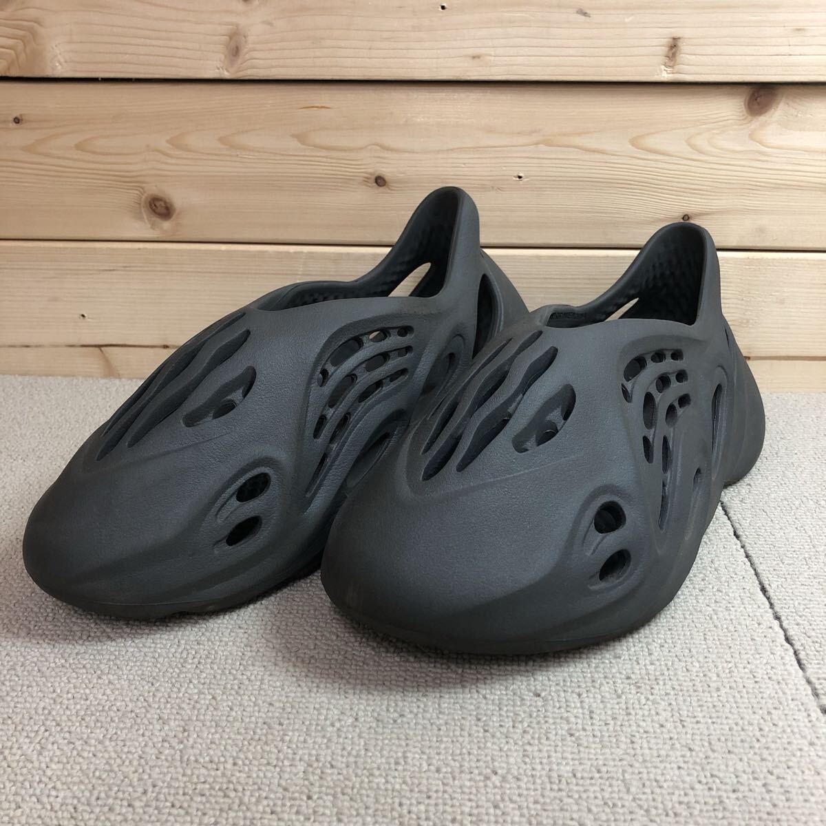 2026年最新】Yahoo!オークション -yeezy foam runnerの中古品・新品