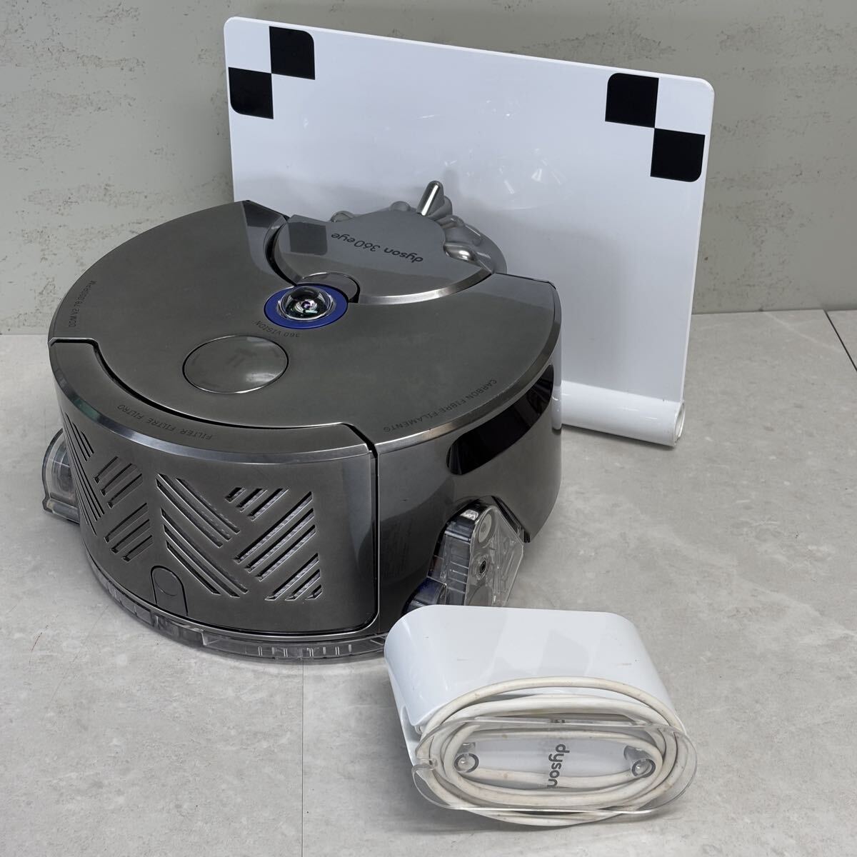 Yahoo!オークション -「dyson 360 eye」の落札相場・落札価格