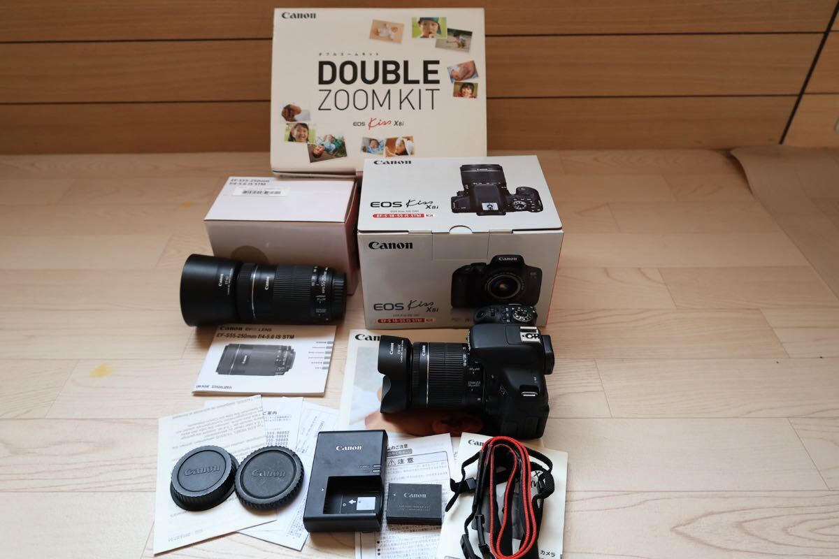 CANON EOS Kiss X8i ダブルズームキット オークション比較 - 価格.com