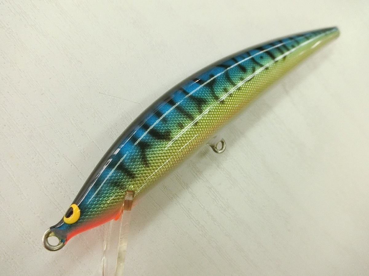 ザウルス 改良ブラウニー 5cm フローティング アユ 2026年最新