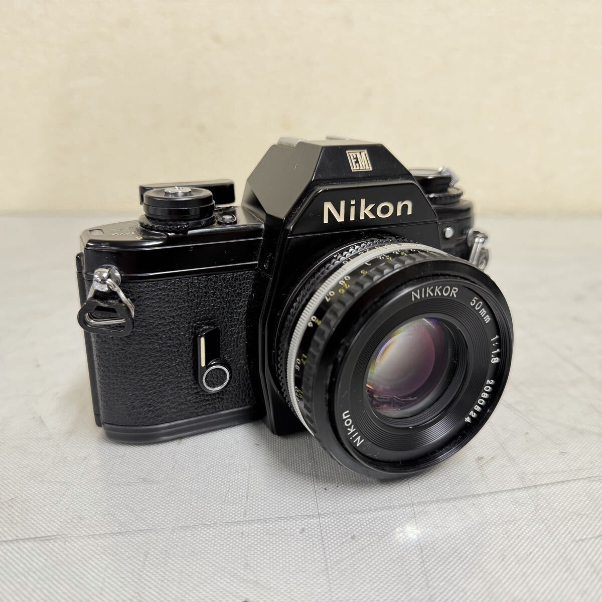 Yahoo!オークション - 「nikon em」の落札相場・落札価格