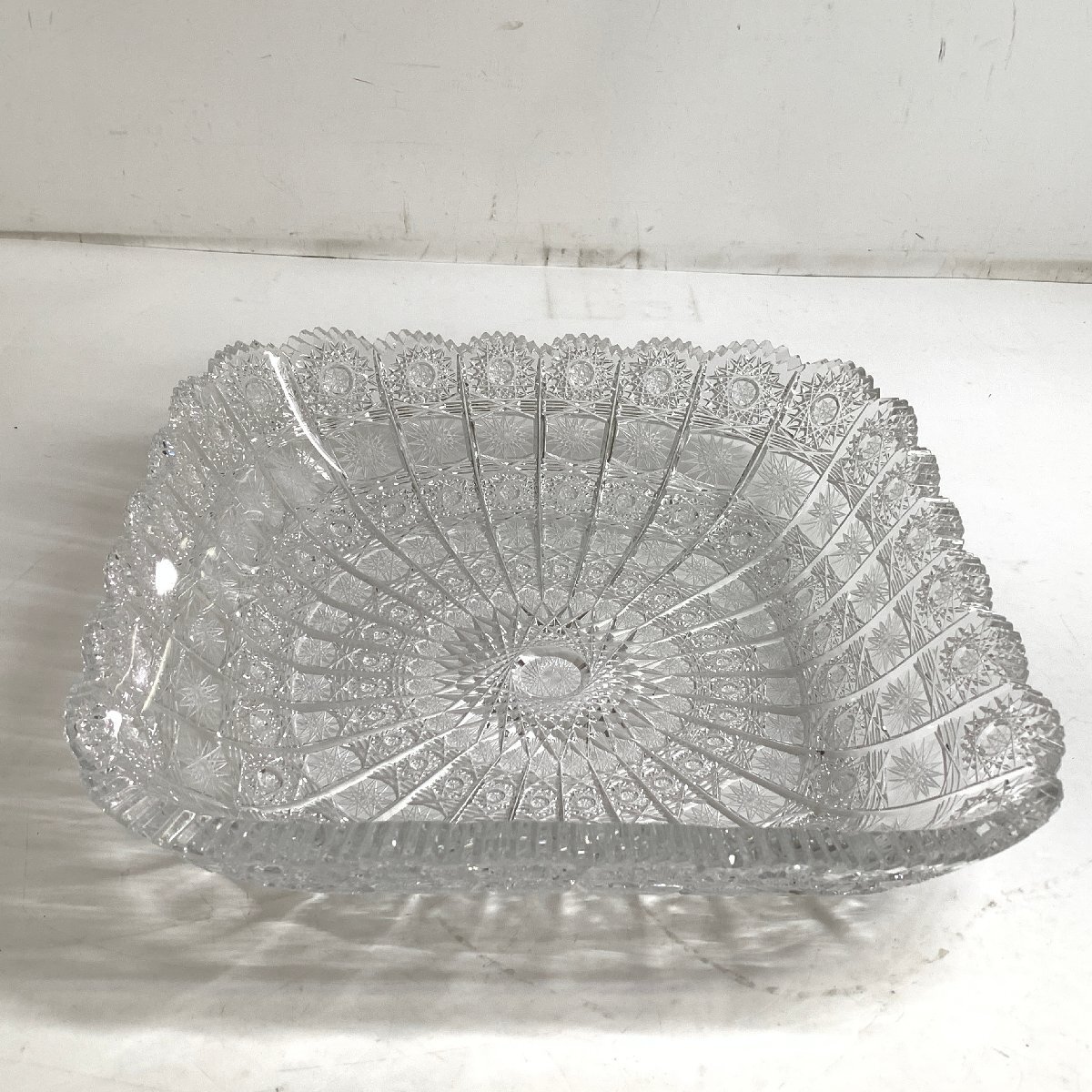 Yahoo!オークション -「ボヘミアクリスタル大皿」の落札相場・落札価格