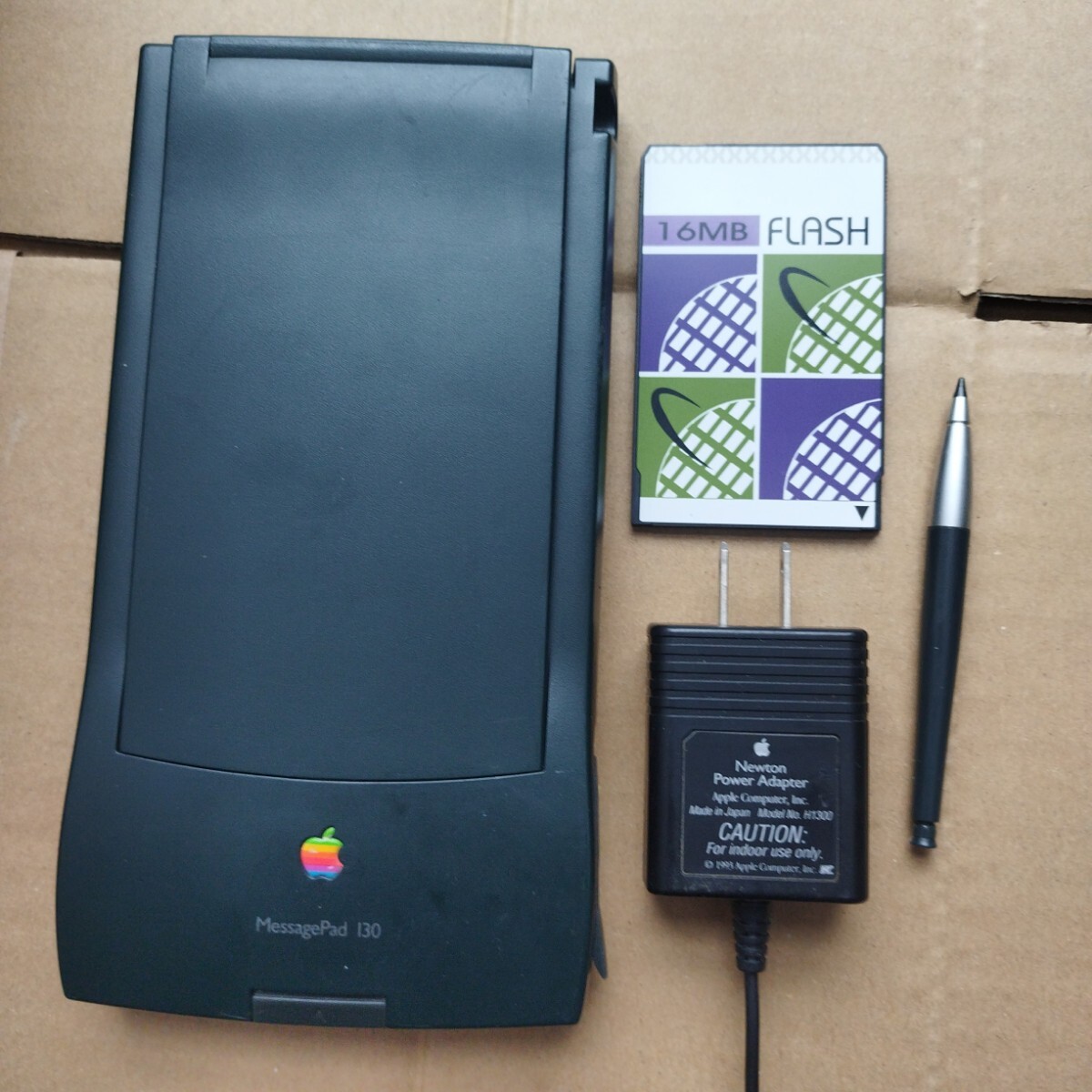Yahoo!オークション -「newton messagepad」(コンピュータ) の落札相場