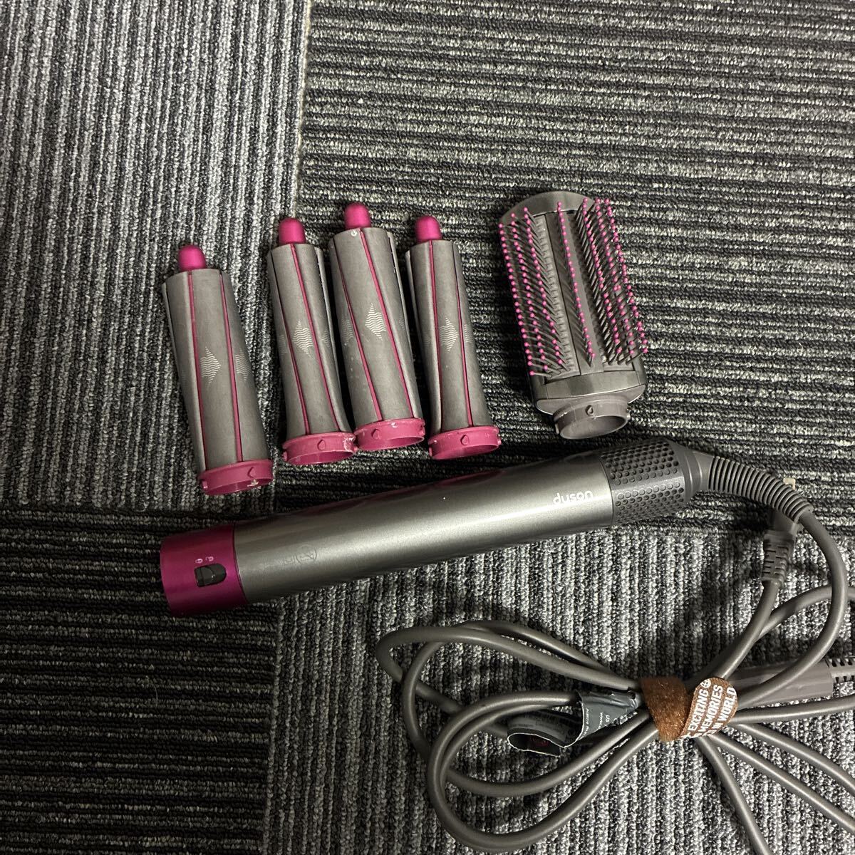 Yahoo!オークション -「ダイソン ドライヤー ジャンク」の落札相場