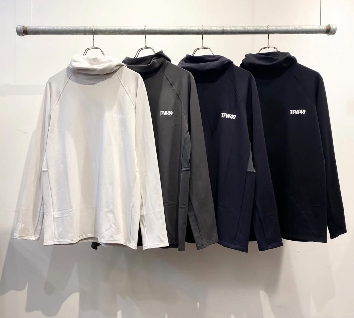 26SS新作TFW49 STUDIUM JAMPER ブラック｜Yahoo!フリマ（旧PayPayフリマ）