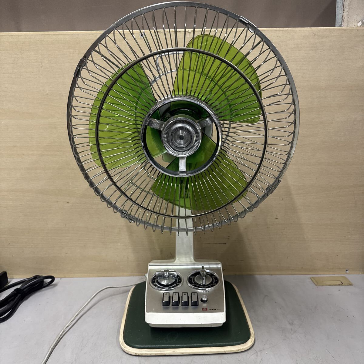 Yahoo!オークション -「日立レトロ扇風機」の落札相場・落札価格