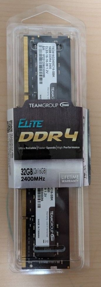 Corsair DDR4-2666 メモリ 32GB（8GB×4枚） Vengeance｜Yahoo!フリマ