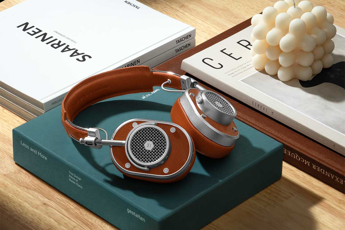 Master & Dynamic、アルミ&レザーのワイヤレスヘッドフォン第2世代