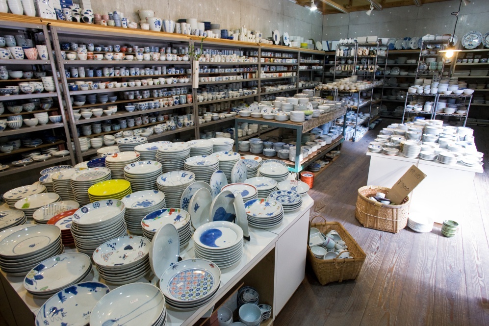 ABOUT | 福珠窯ファクトリーショップ