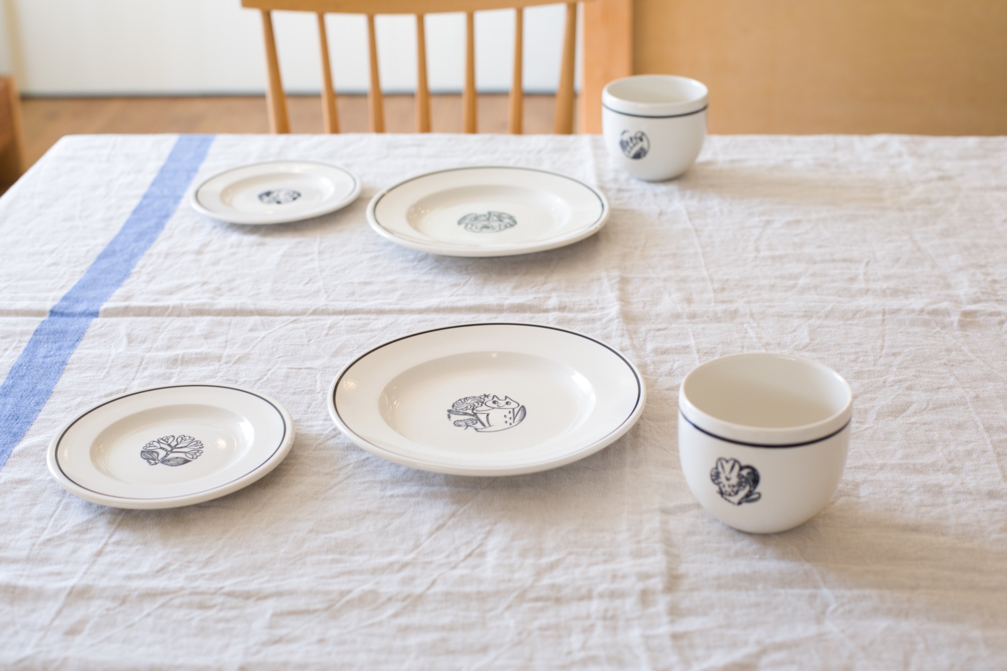 休日の朝食に使いたい、鹿児島睦デザインの食器たち | 眠家オンライン