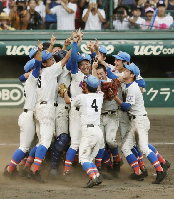 花咲徳栄が16安打14得点の猛攻！埼玉県勢、夏初優勝！【第99回全国高校