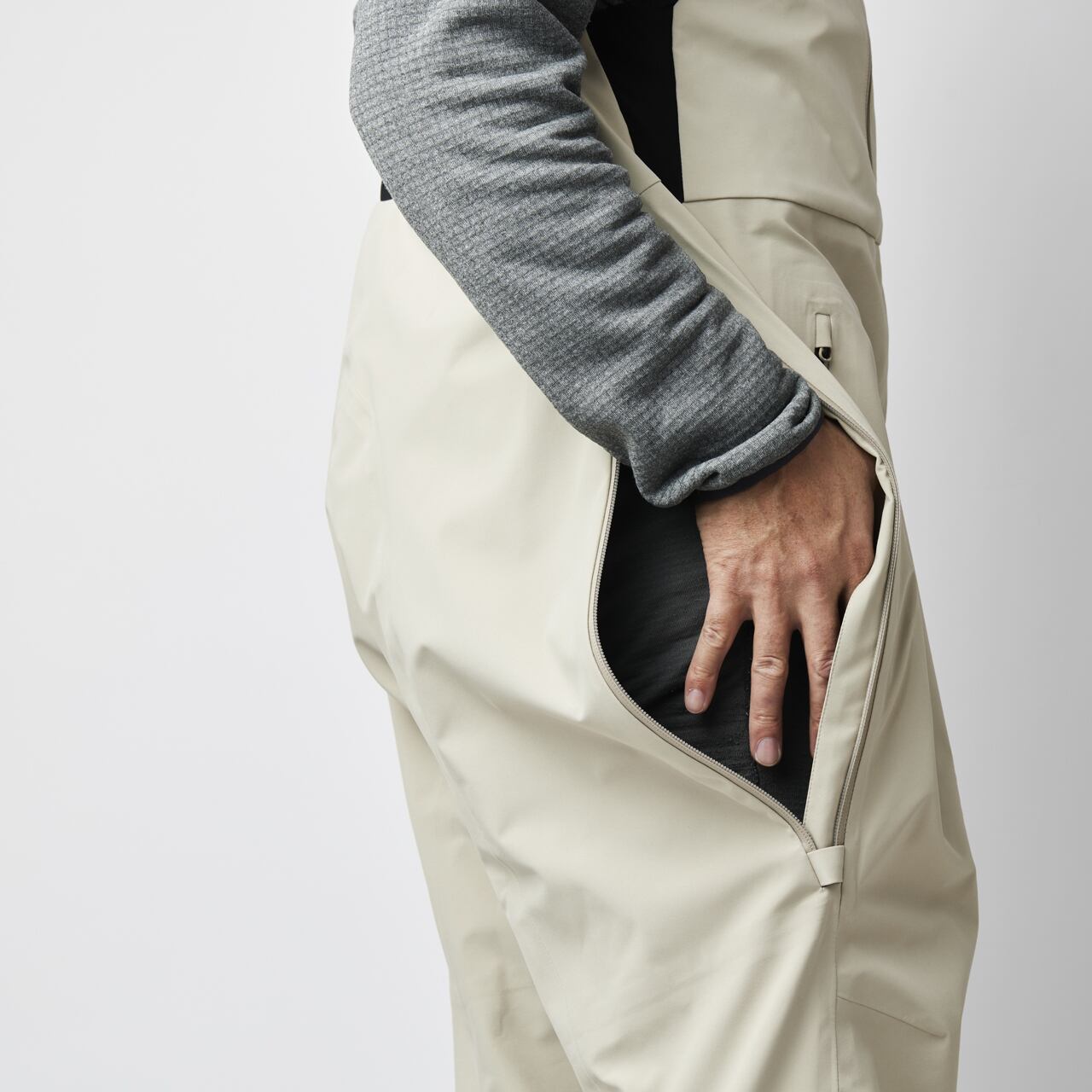 2024-2025 // GENTLE BIB PANTS | unfudge ONLINE STORE