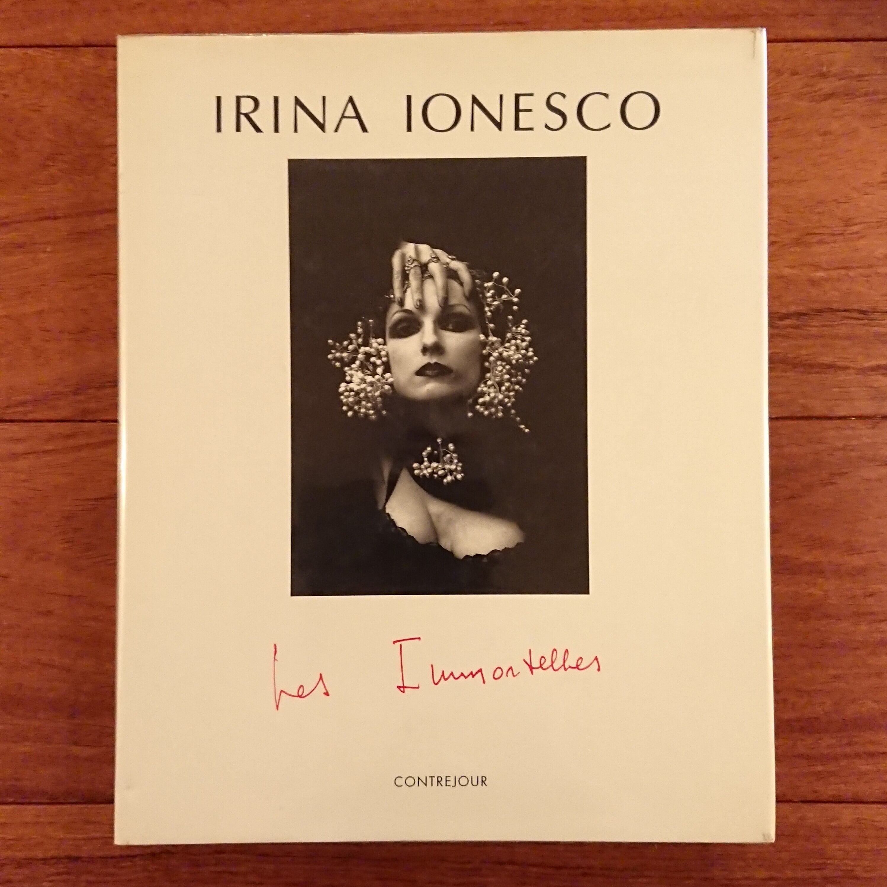 Les Immortelles | Flying Books