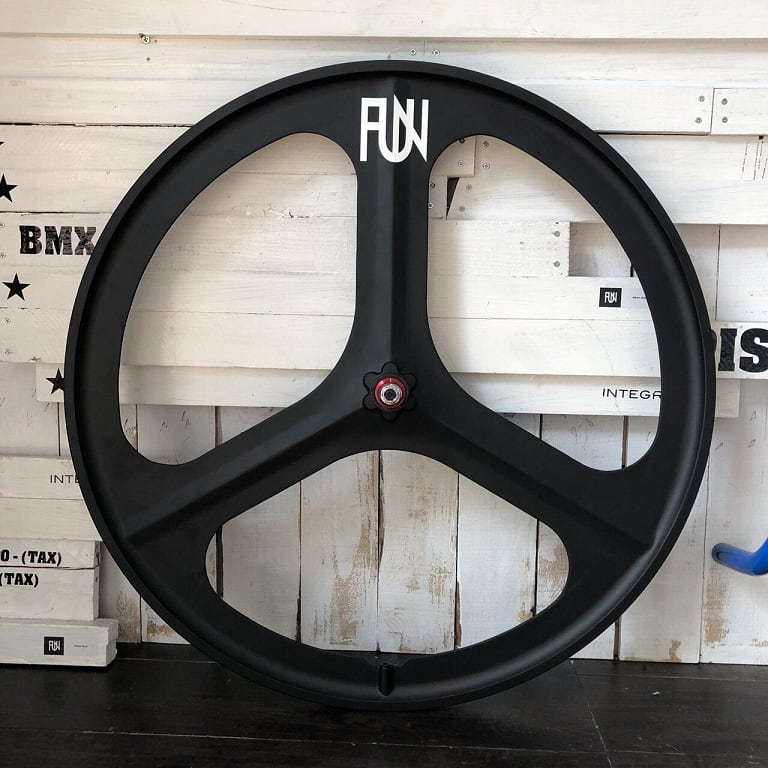 FUN Z3(ジースリー) ホイール 700C フロントホイール単品 3バトン