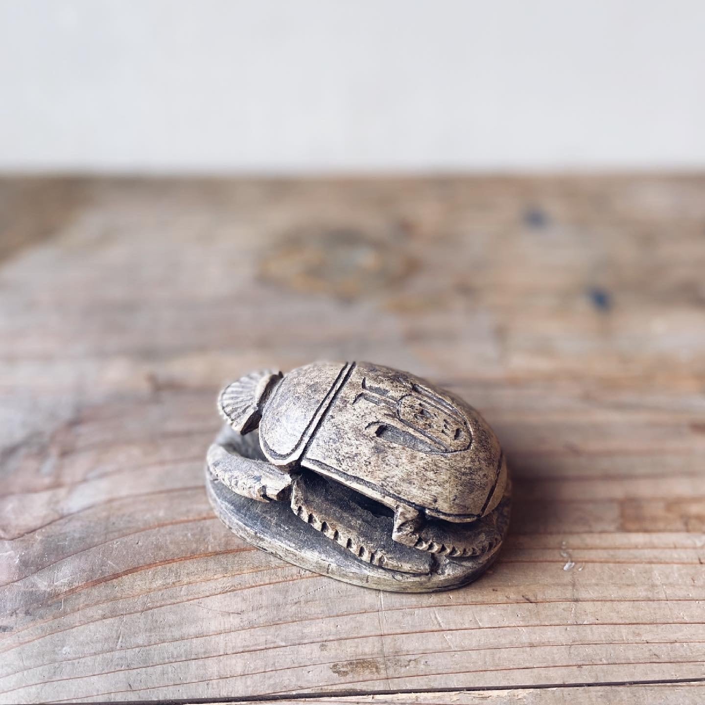 スカラベ／彫刻／エジプト民芸品 | 白鳥座雑貨店