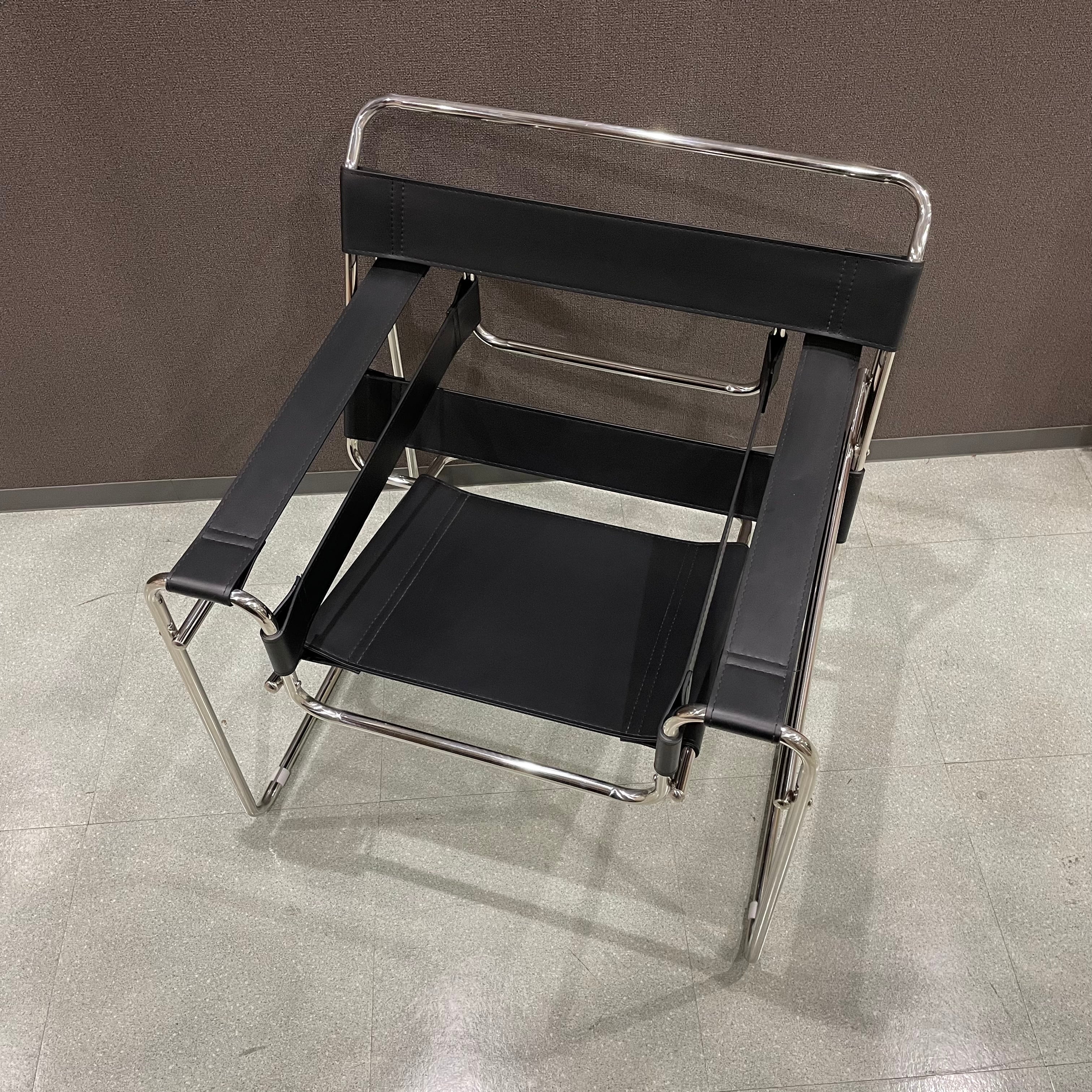 マルセル・ブロイヤー ワシリーチェア Wassilly Chairin サドルレザー