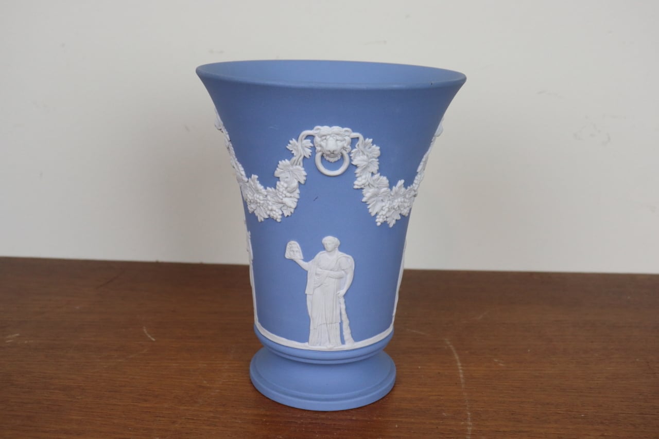 ルル ウェッジウッド ジャスパー ミニチュア 花瓶 ルル ウェッジウッド