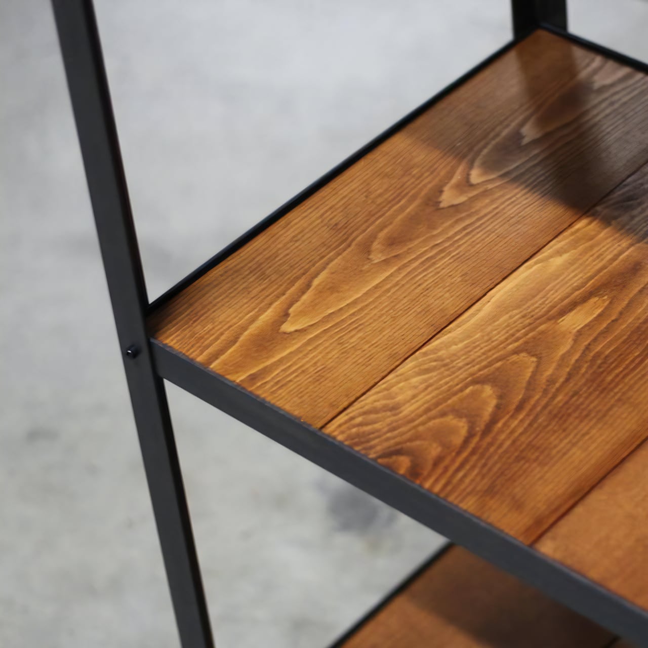 □送料無料□ アイアン家具｜無垢材｜埋没型｜四段シェルフL｜棚