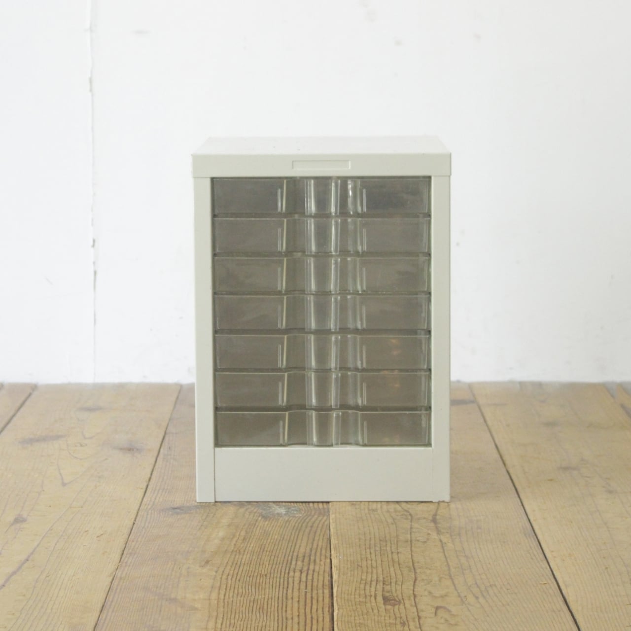 59c5db0193b141a8c4f2632e32847d