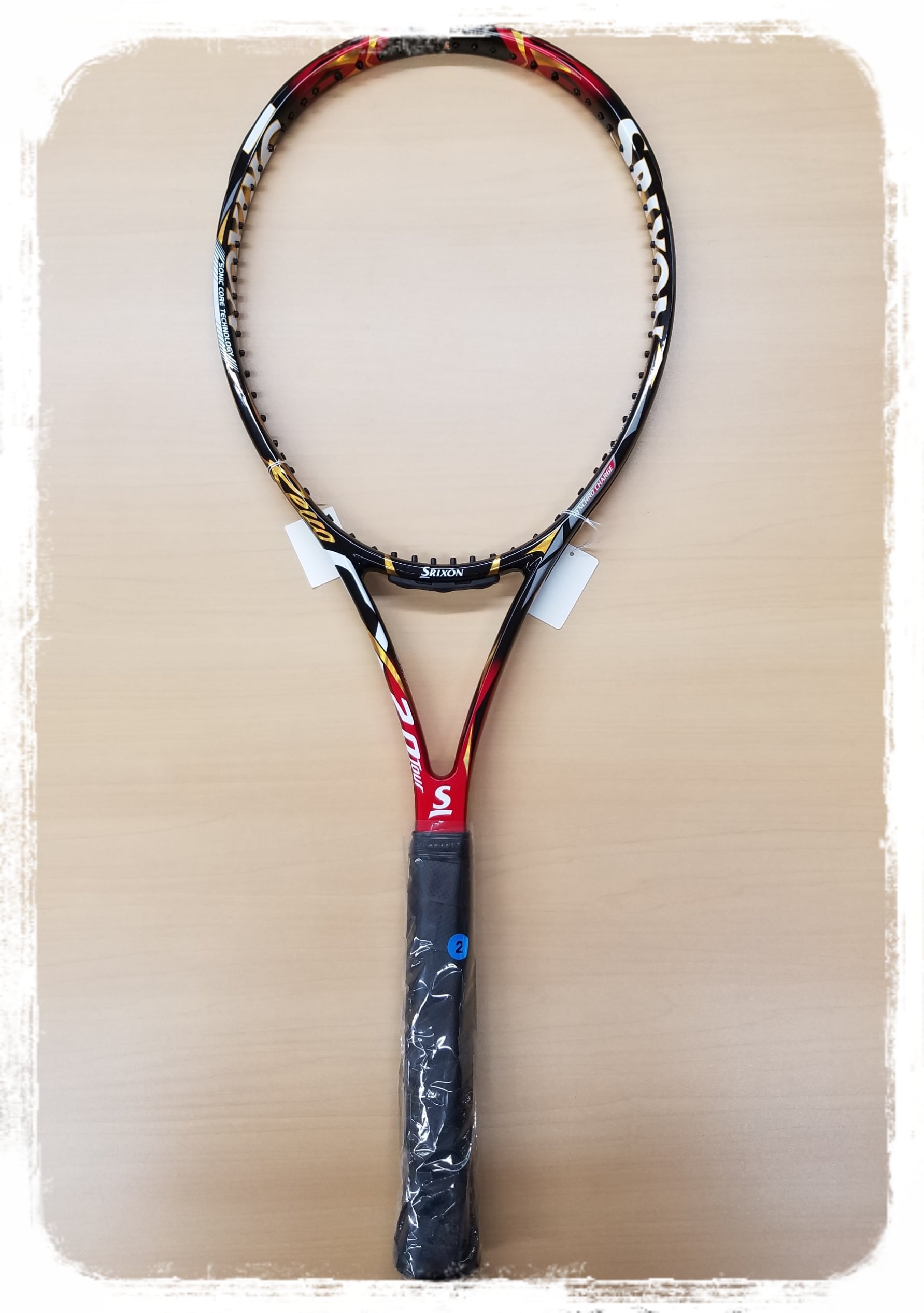 スリクソン テニスラケット Revo CX2.0Tour | Tatsuya