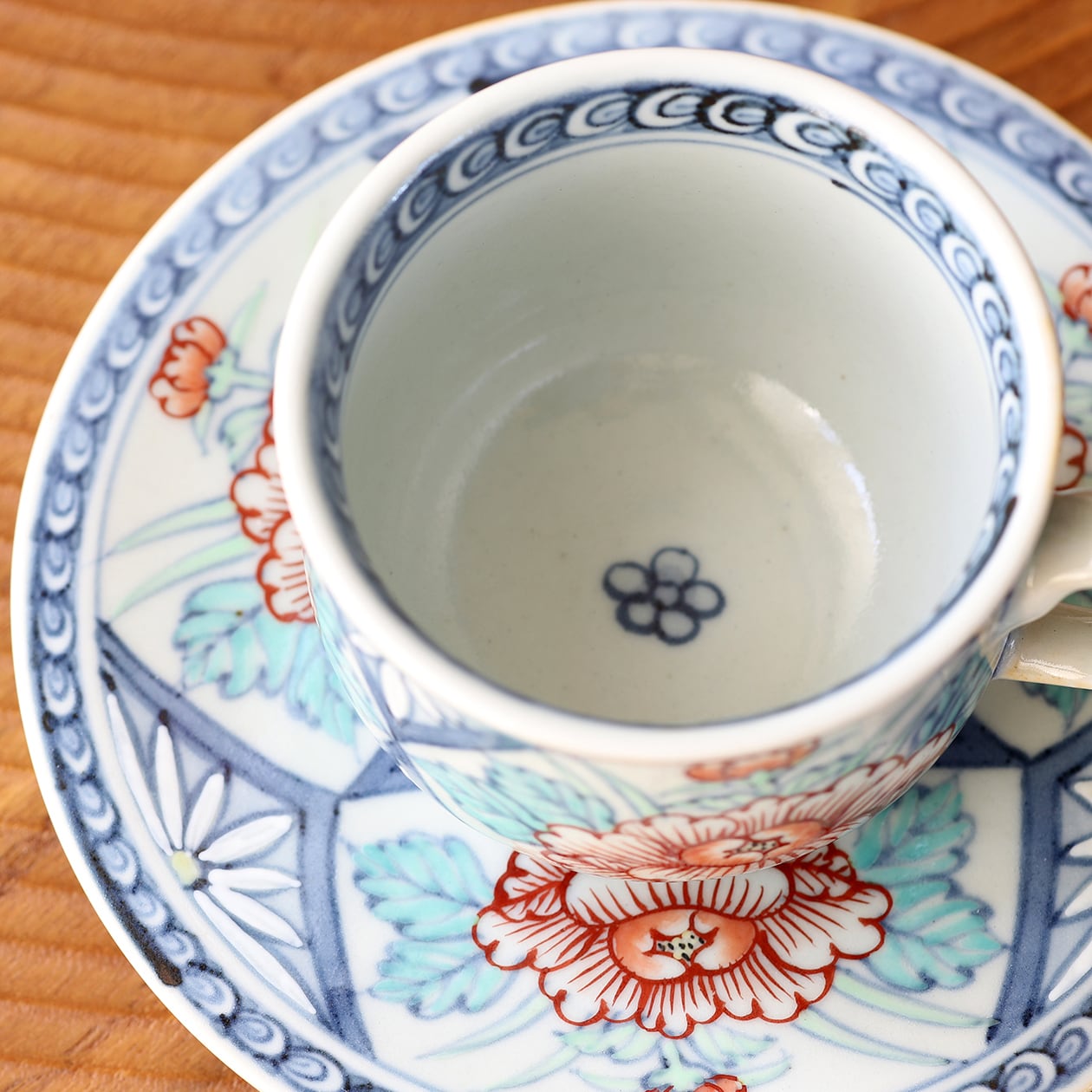 六代・佐藤走波 染錦牡丹紋 コーヒー碗皿 （有田焼） | にっこう生活館