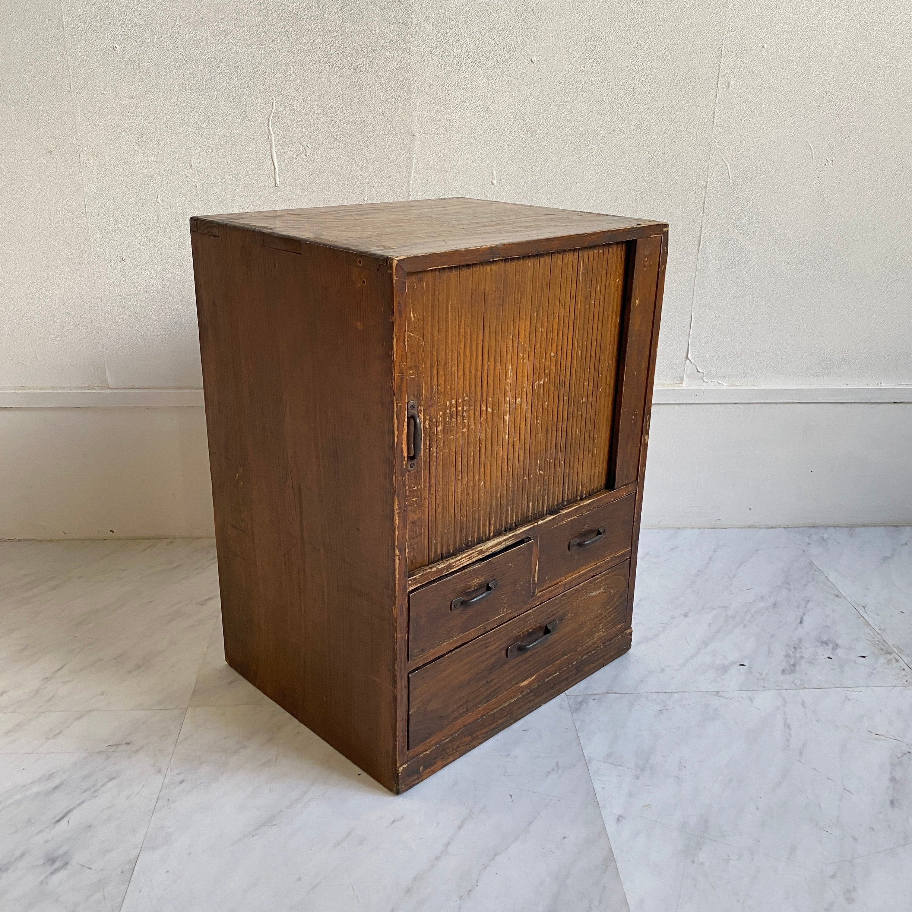 希少 アンティーク 蛇腹扉の小振りの棚 小引き出し 古道具 骨董品