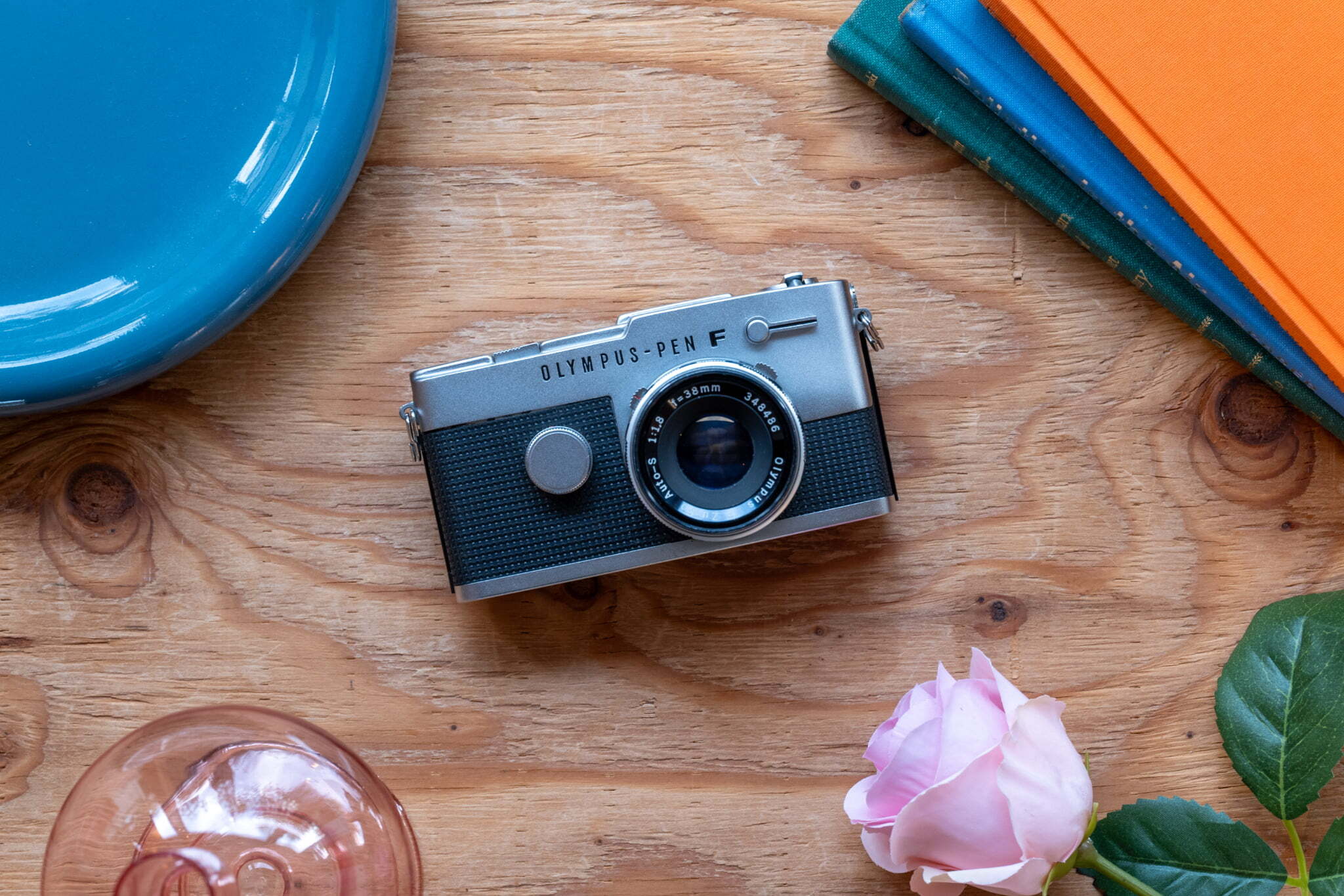 ☆ストロボ付きハーフカメラ☆ OLYMPUS PEN EF ㉔ 【公式通販】