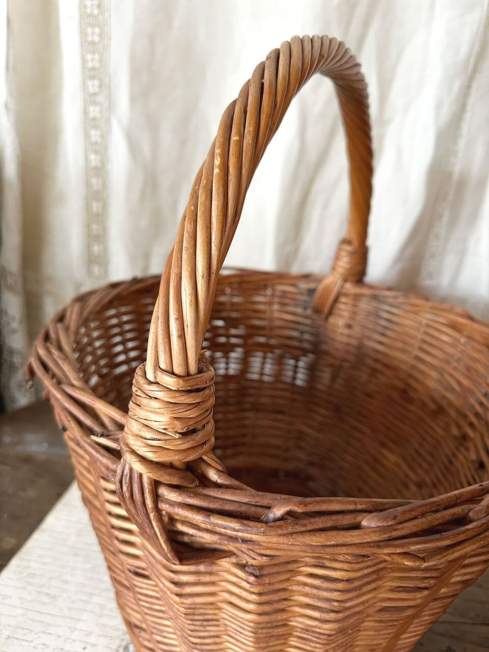 大きめラウンドパニエ バスケット かご 柳 やなぎ | Brocante de La