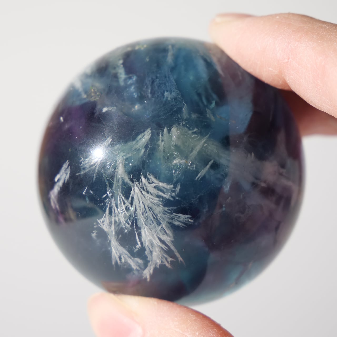 エンジェル フェザー フローライト / スフィア【φ4.9cm】 | ariife