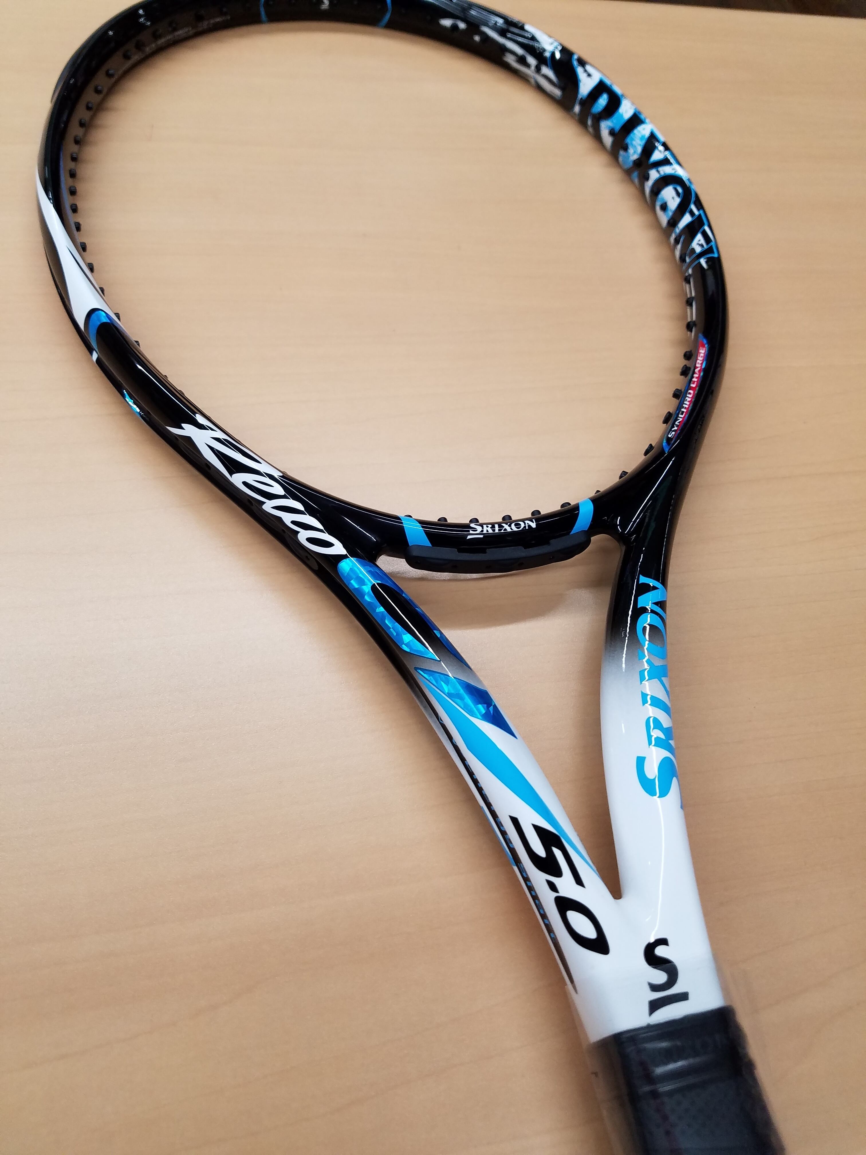 スリクソン テニスラケット | Tatsuya