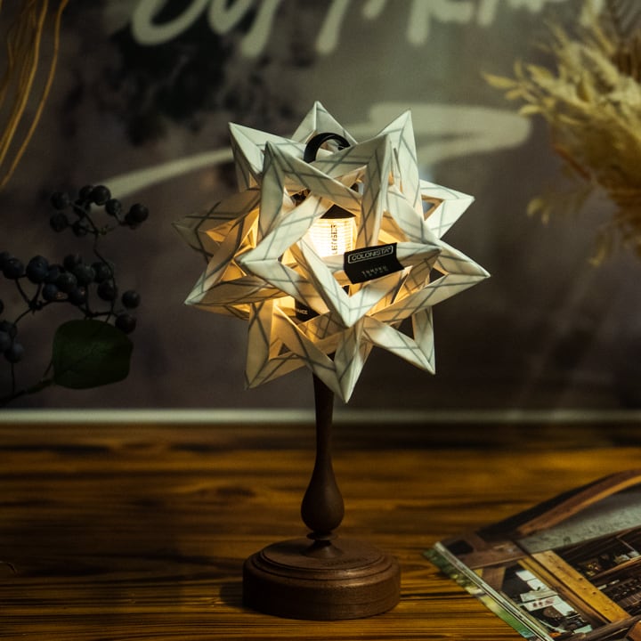 RETRO STAND | COLONISTA