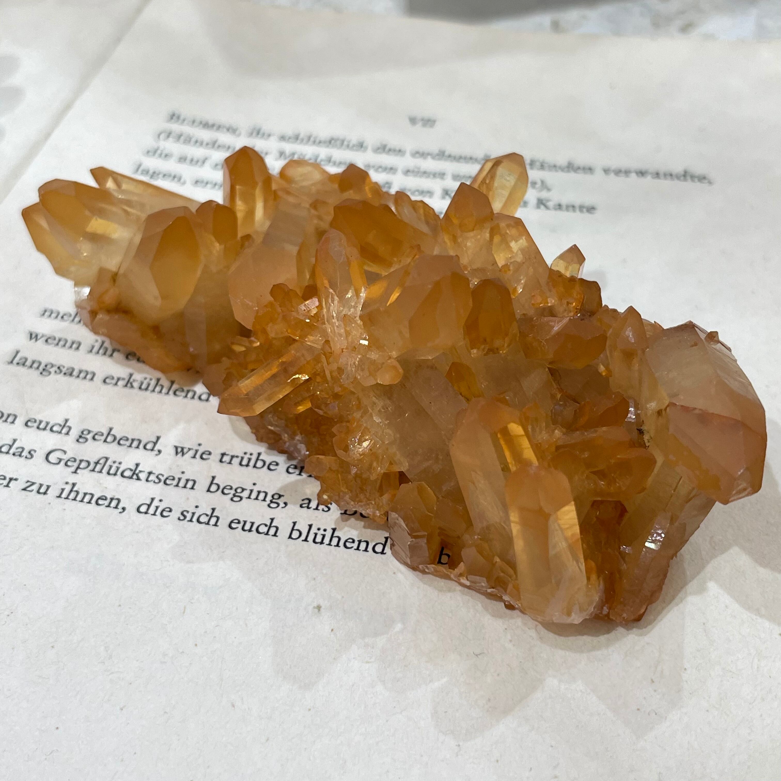 ブラジリアンゴールデンヒーラークォーツ【A】 | 石の魔法