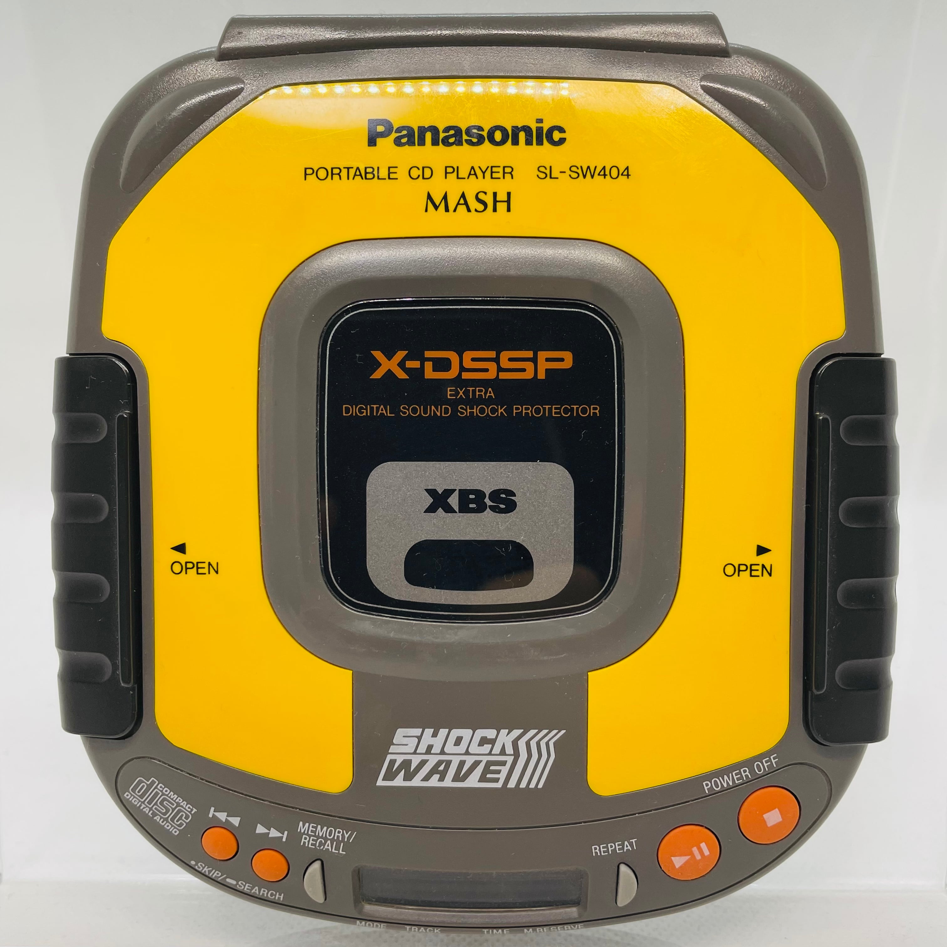 Panasonic SHOCK WAVE ポータブルCDプレーヤー イエローカラー