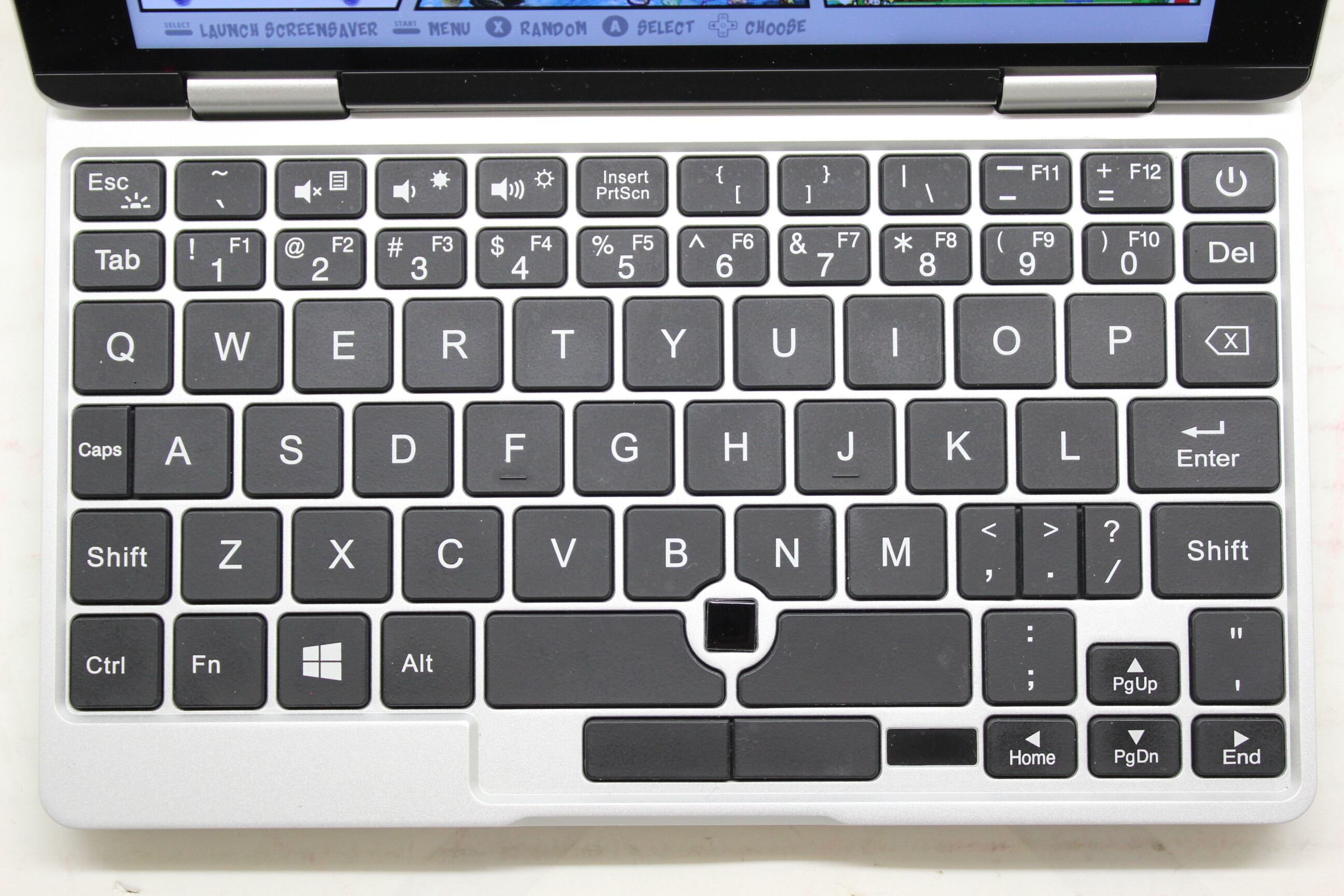 UMPC マルチエミュレーター RetroPie＆Windows11 デュアルブート