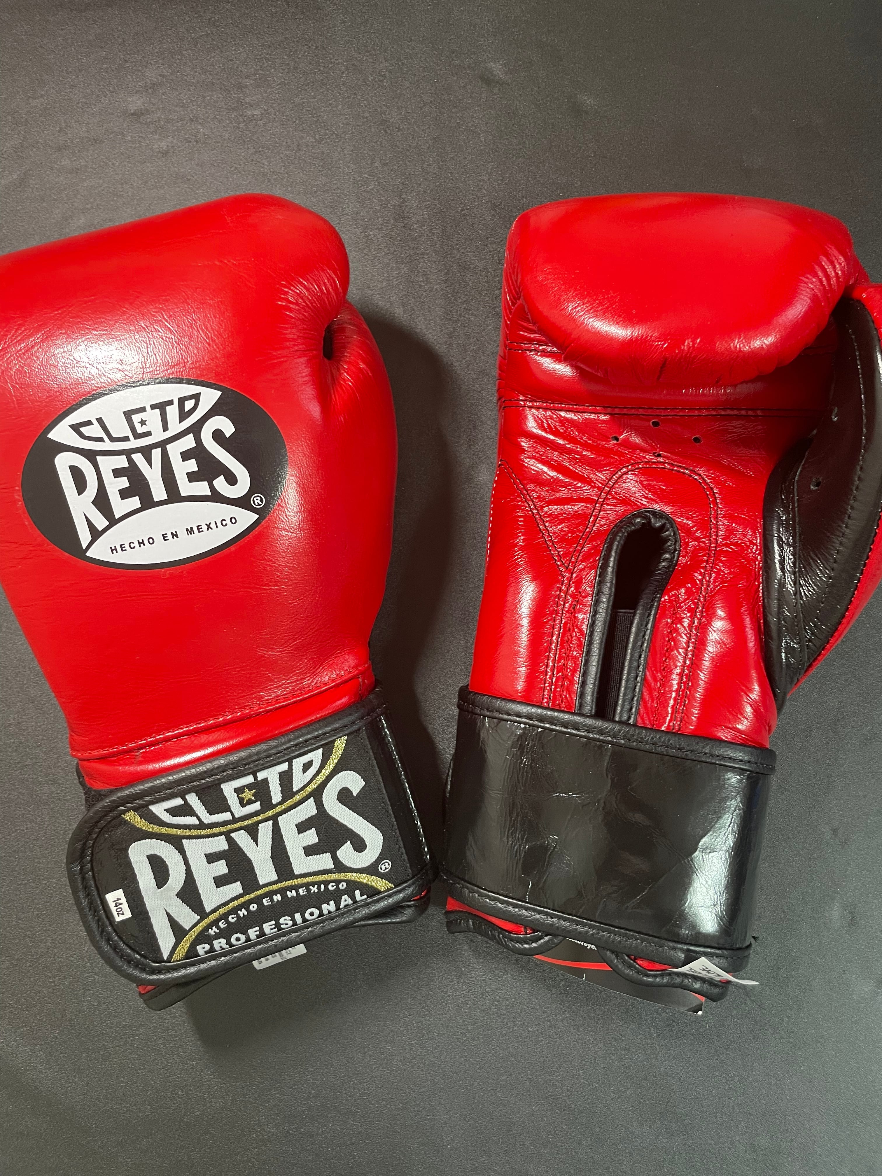 CLETO REYES | ボクシング格闘技専門店 OLDROOKIE