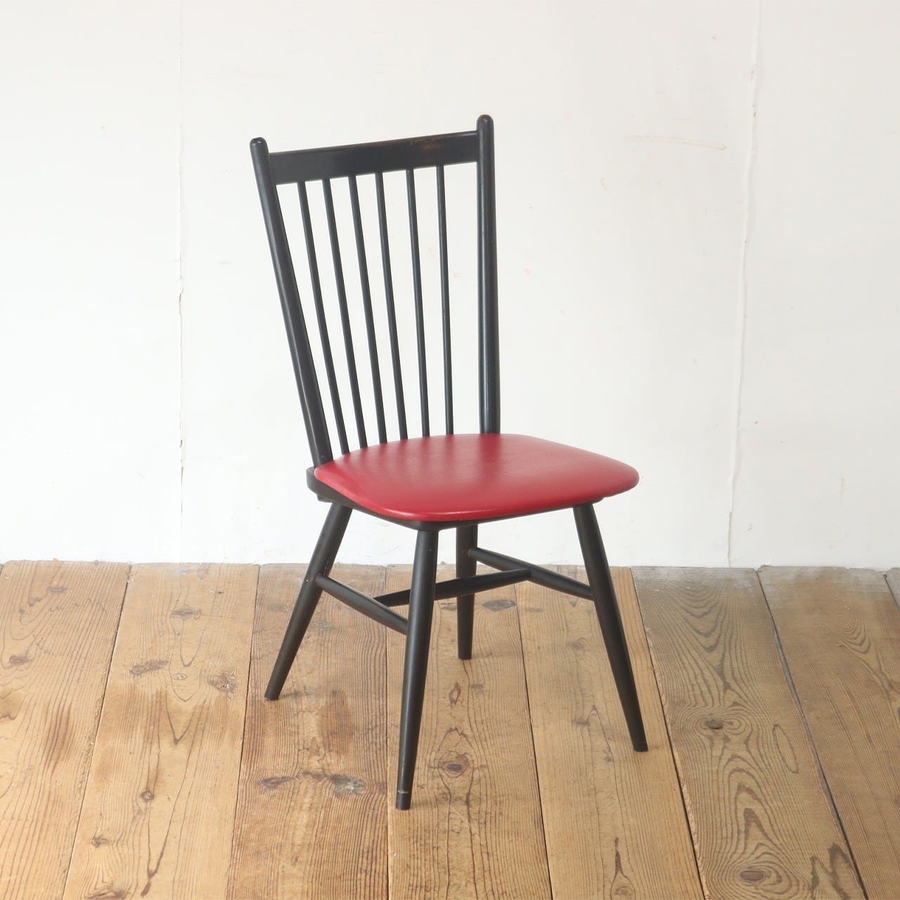 レトロ ダイニングチェア 椅子 食堂 木製 合皮 レザー 赤 レッド 松田