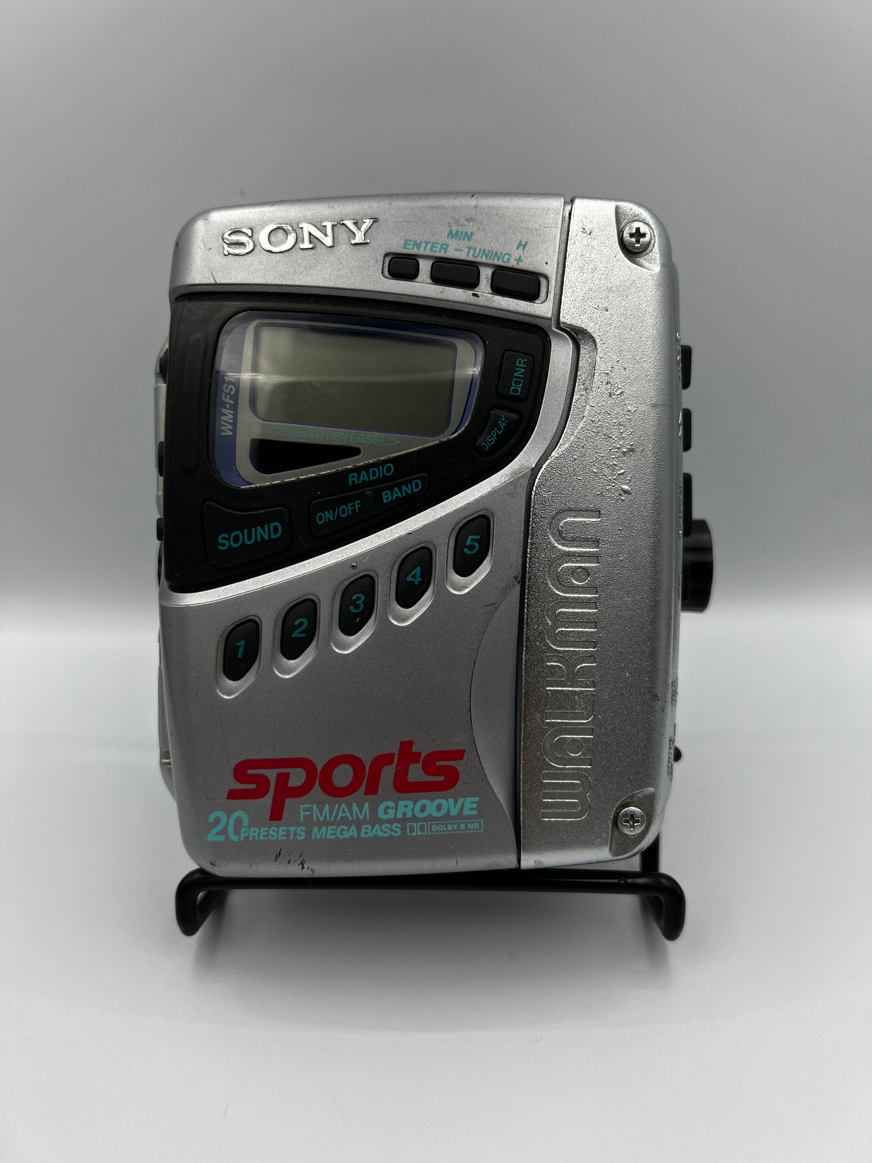 SONY Walkman SONY SPORTS WM-FS1 シルバー カセットプレーヤー | TAPE