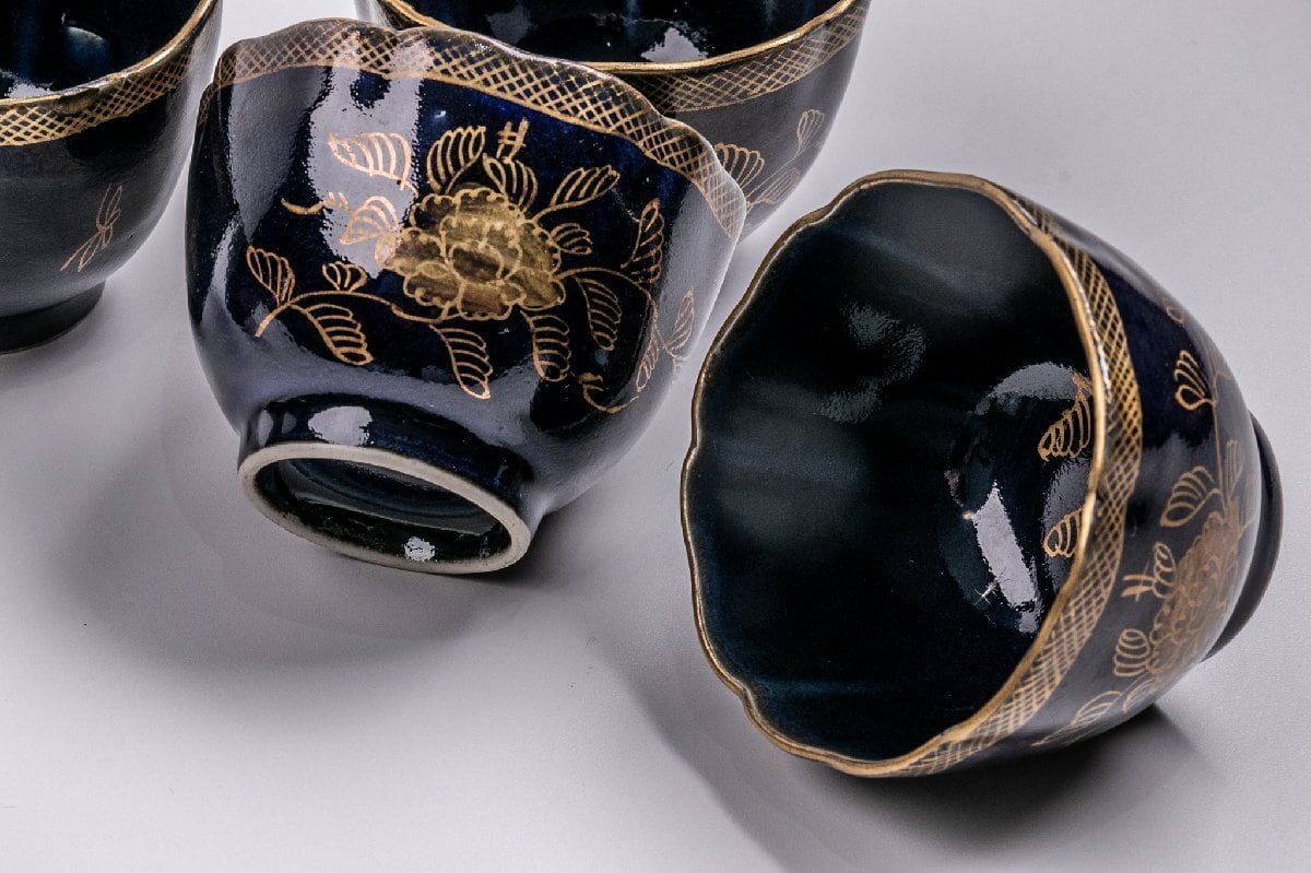 うつわ】 古伊万里 瑠璃釉金彩牡丹文向付 5客 明治時代 E949A バラ売り