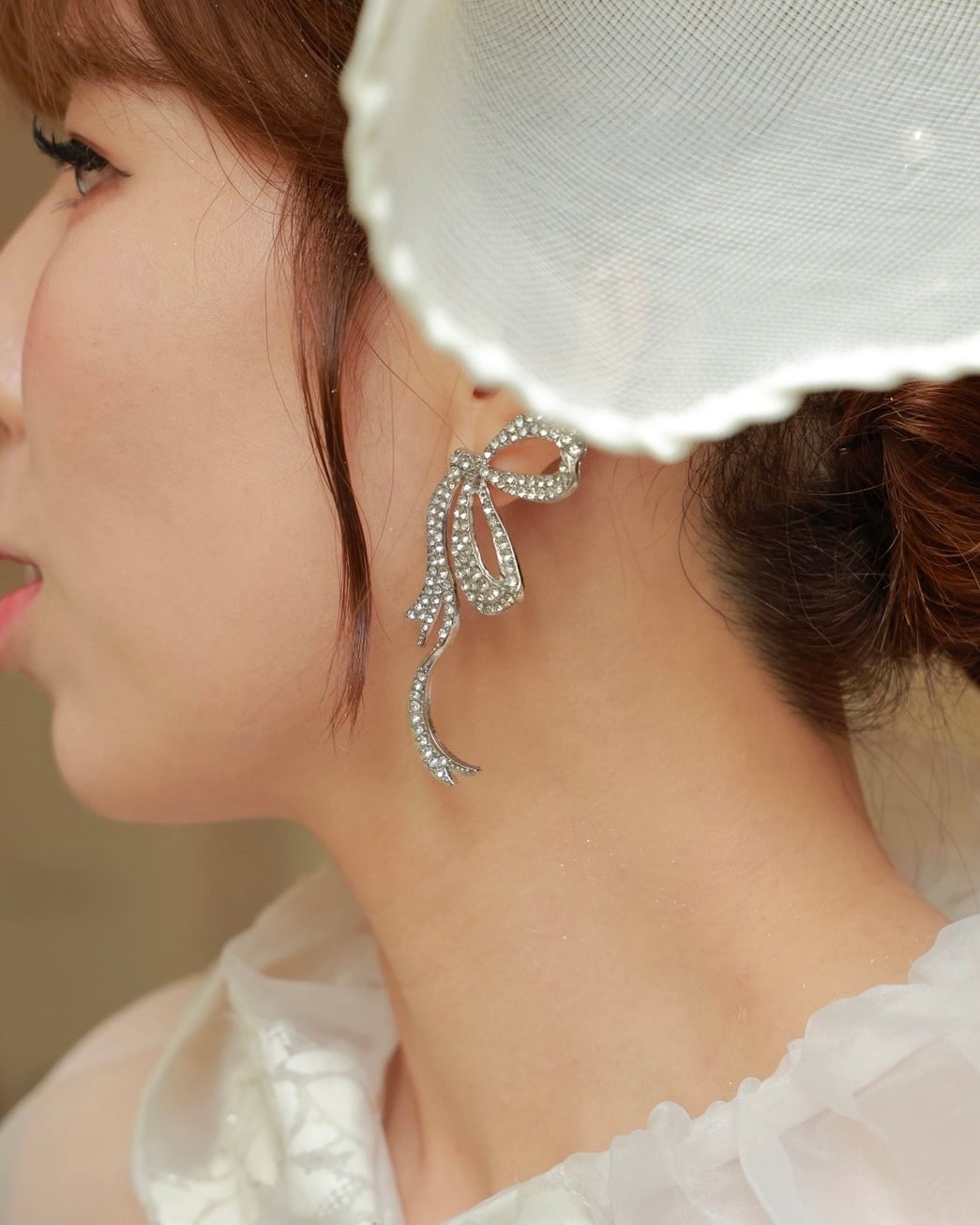 リボンクリスタルブライダルピアス【AE2308-01】 | ブライダル