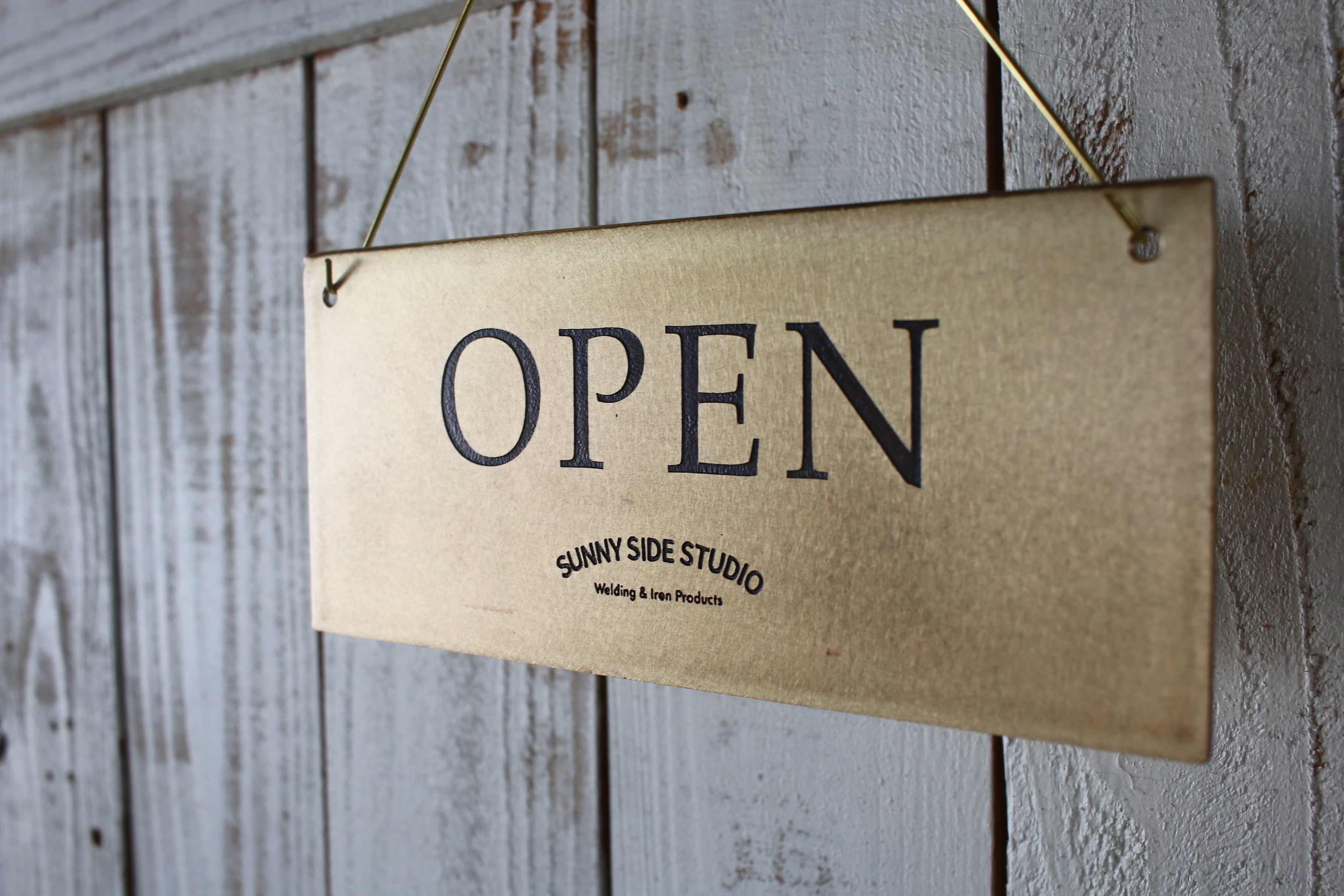 ロゴ入り真鍮プレート両面（OPEN/CLOSE）縦80mm×横190mm×厚み2mm