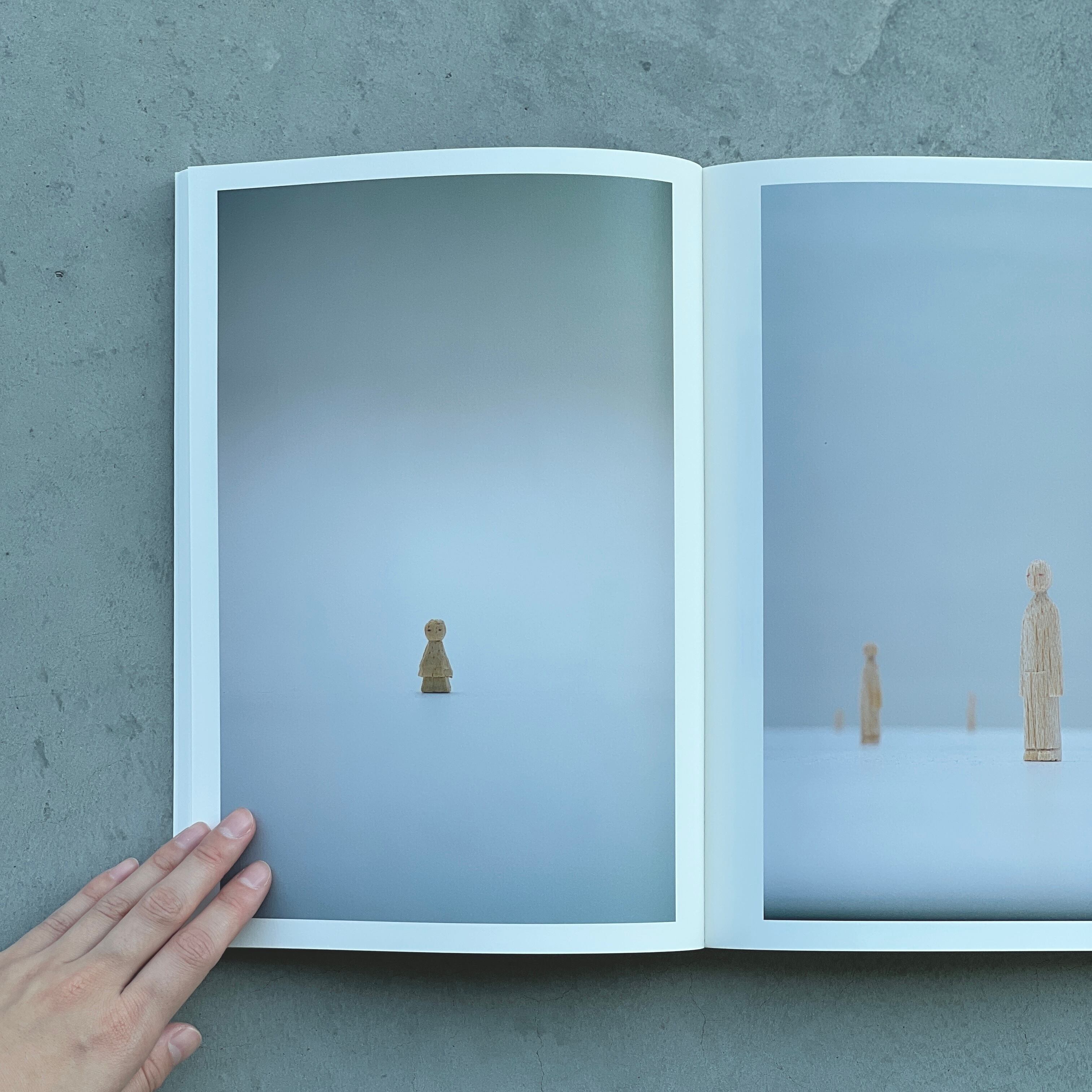 内藤礼 うつしあう創造 展覧会カタログ | 金沢21世紀美術館