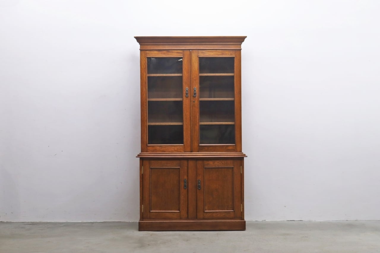 英国 イギリス オーク材 ヴィンテージ ガラス キャビネット 飾り棚