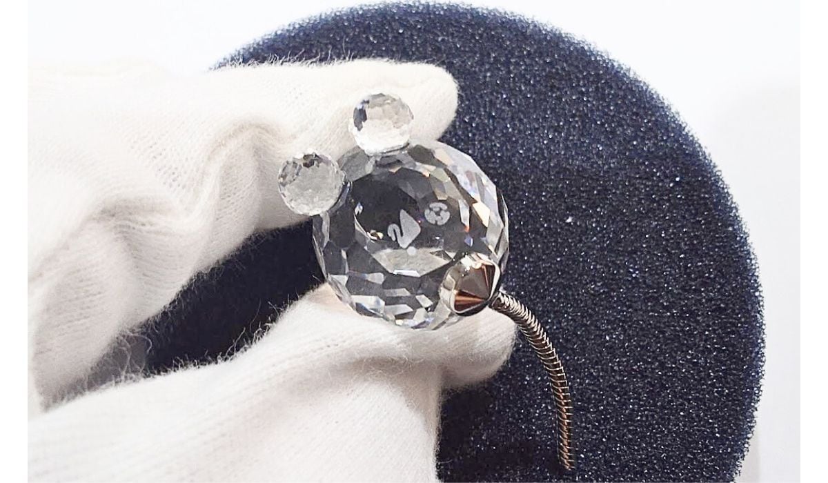 国内正規品 SWAROVSKI スワロフスキー クリスタル 猫 フィギュア 置物