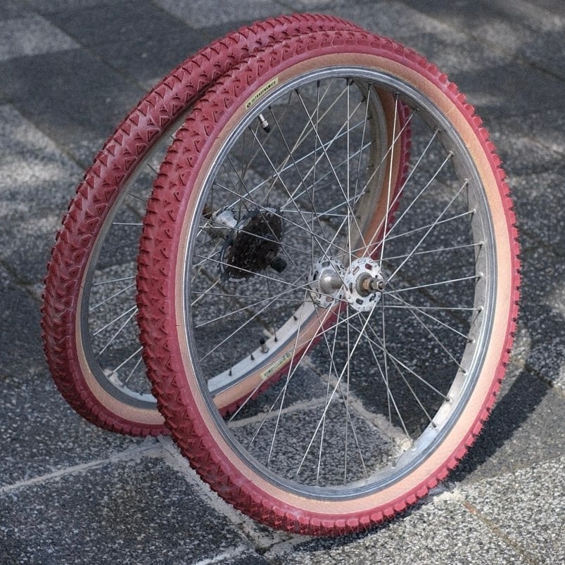 ULTRADYNAMICO】MARS RACE TIRE (RED) | Humhumhug Online Shop