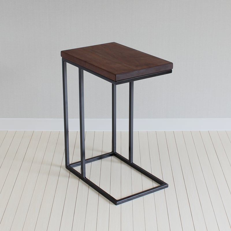 受注製作 天然木無垢材ウォールナットとアイアンのソファーサイド