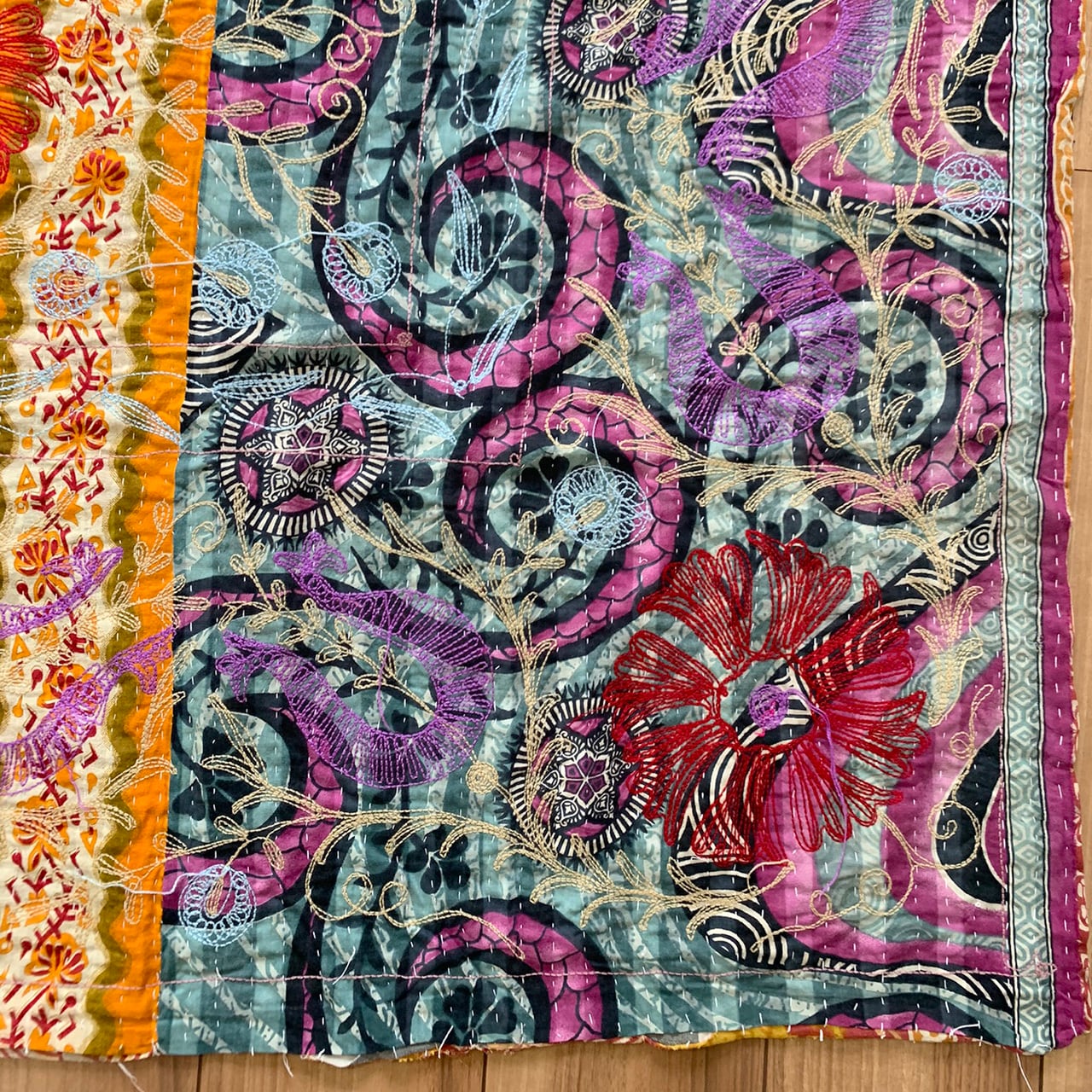 送料無料】大判 ヴィンテージ ラリーキルト スザニカンタ エスニックな