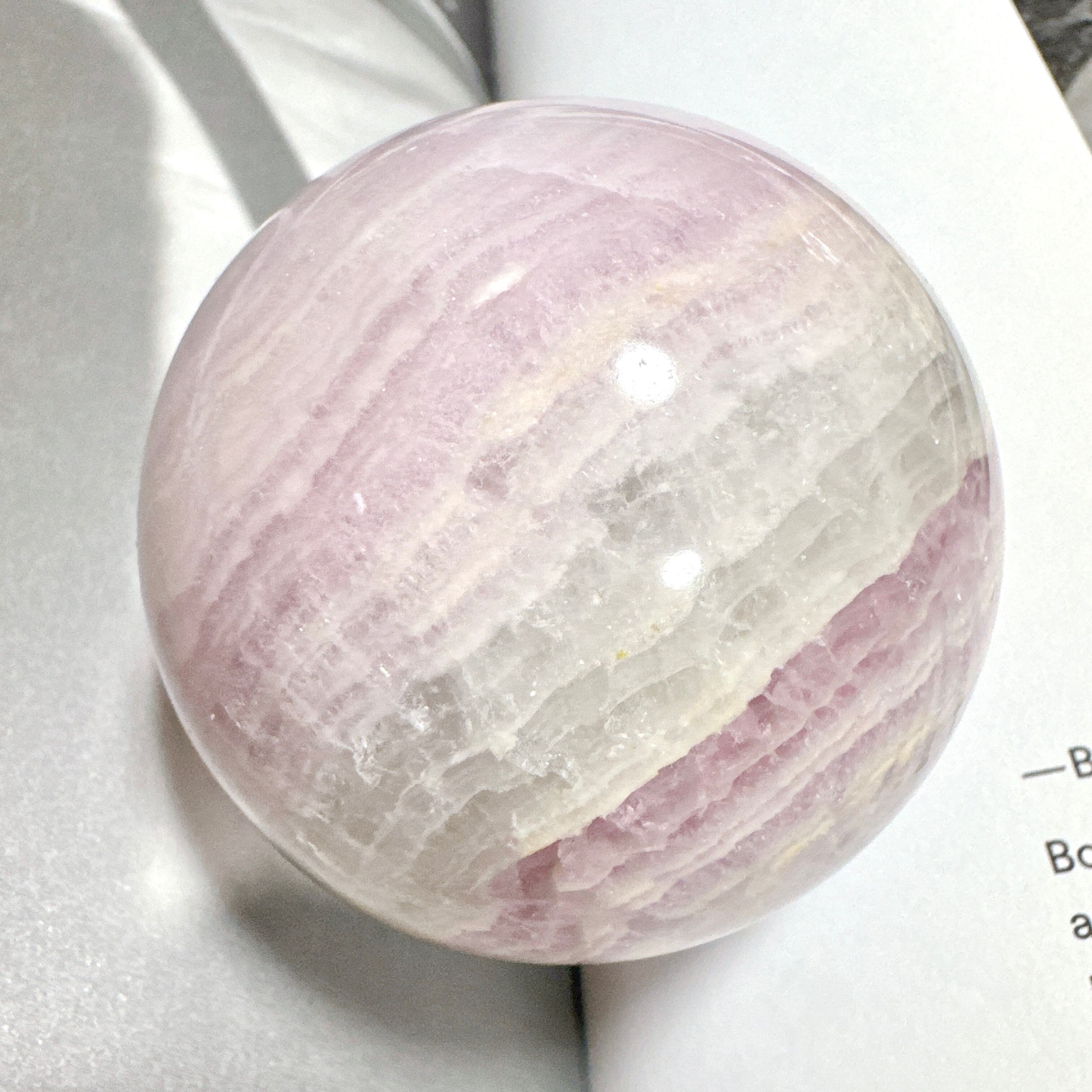 パステルシルキーフローライト スフィア 丸玉 天然石 | Rinolis